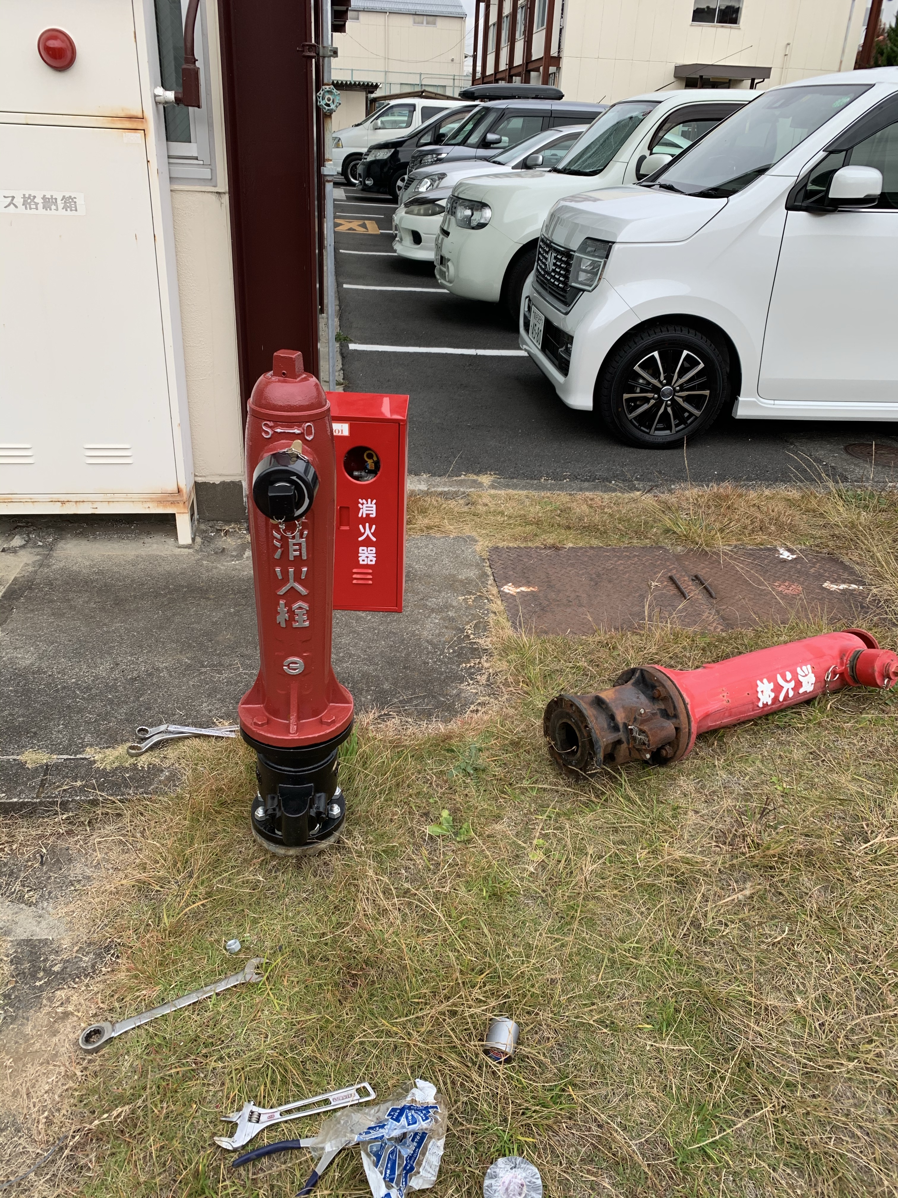 消火栓の取り替え工事
